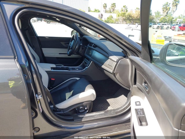 Jaguar XF S Awd Automatic