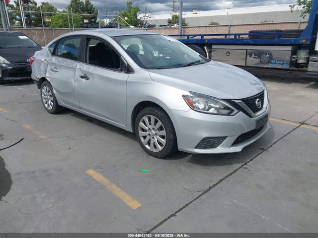 Salvage Nissan Sentra Image