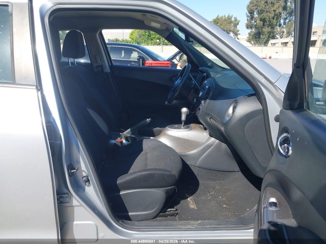 Nissan JUKE S