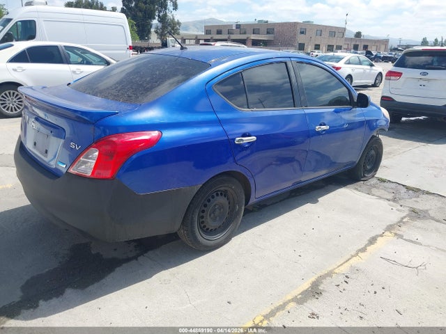 Nissan Versa 1.6 Sv