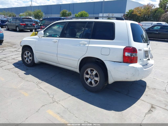 Toyota Highlander V6