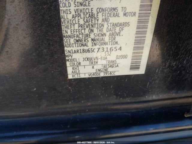 Nissan Pathfinder Le