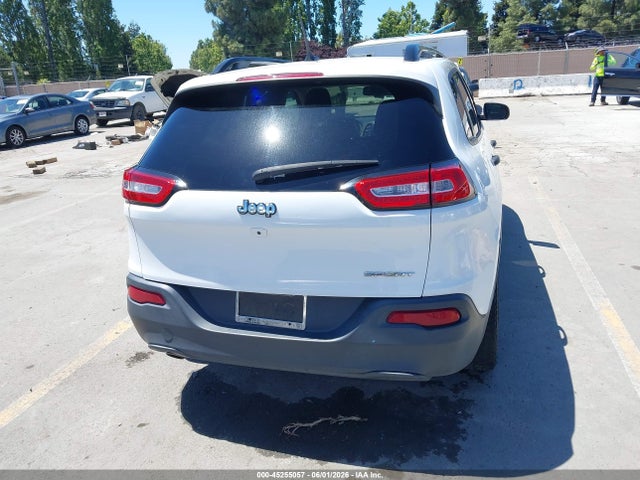 Jeep Cherokee Sport Fwd