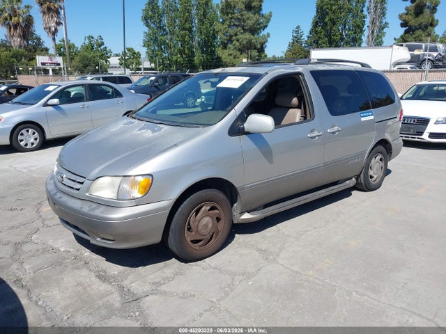 Toyota Sienna Xle