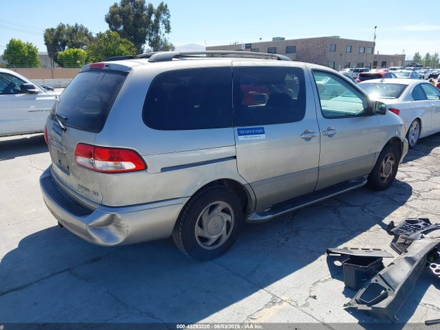 Toyota Sienna Xle