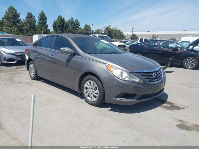 Salvage Hyundai SONATA Image