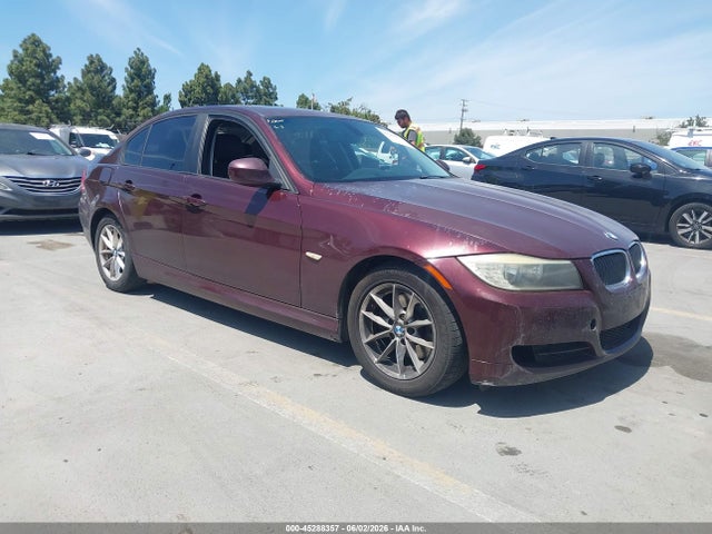 Salvage BMW 3 Series Image