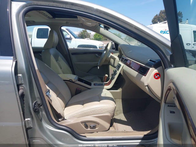 Volvo S80 3.2