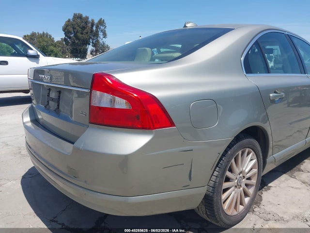 Volvo S80 3.2