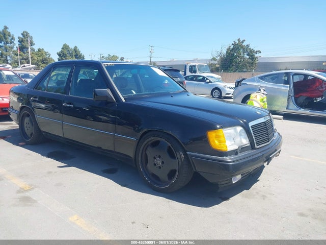 Salvage Mercedes-Benz E-Class Image