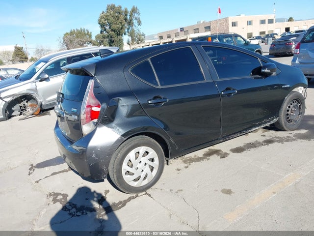 Toyota Prius c Persona Series