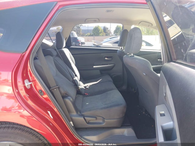 Toyota Prius v Two