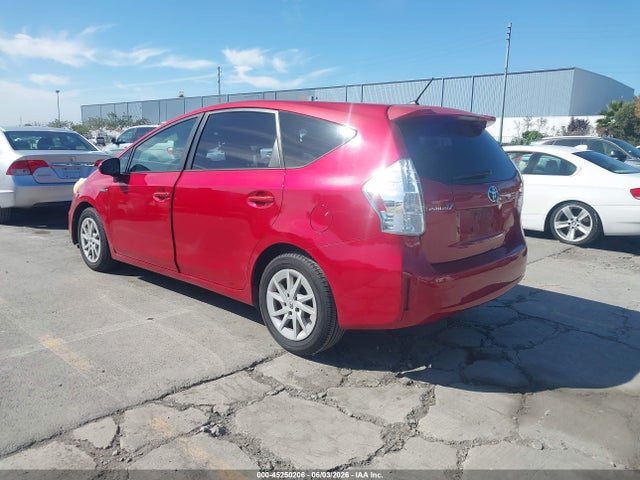Toyota Prius v Two