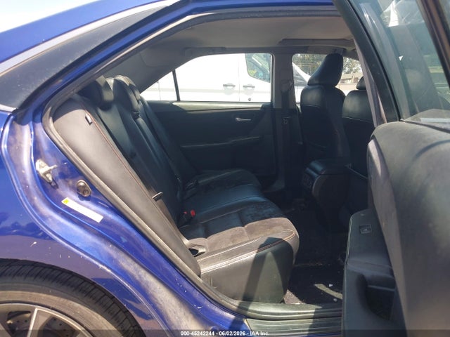 Toyota Camry Xse