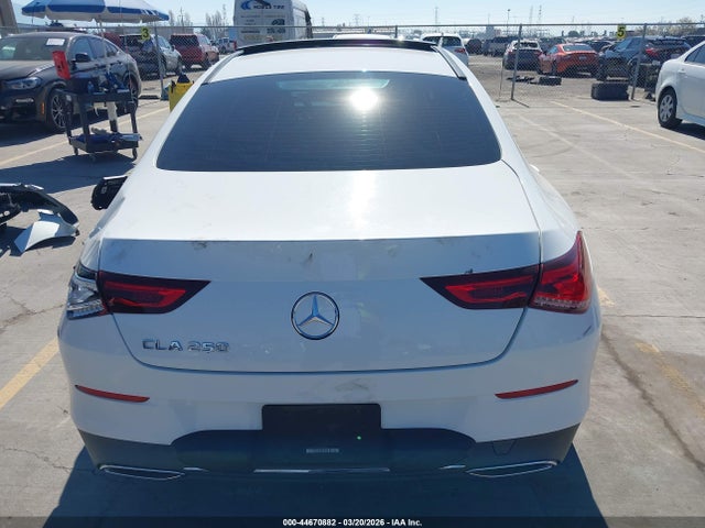 Mercedes-Benz Cla-class