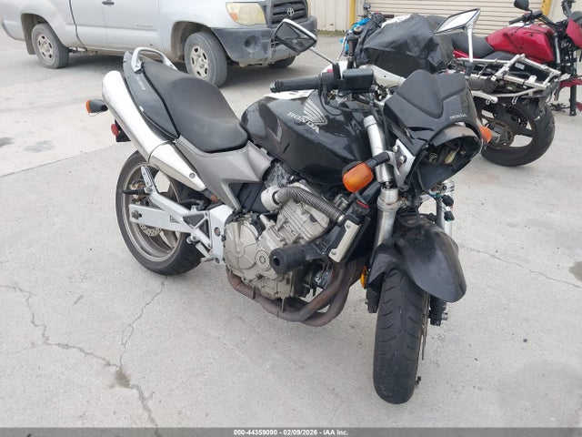 Salvage Honda Cb600 Image