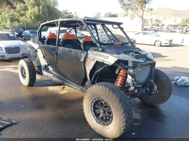 Salvage Polaris RZR Image
