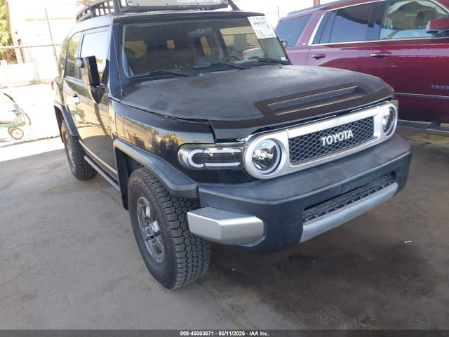 Toyota FJ Cruiser
