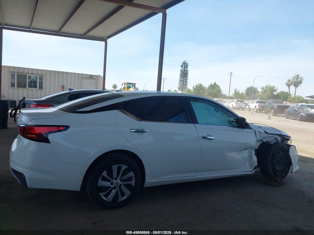 Nissan Altima S Fwd