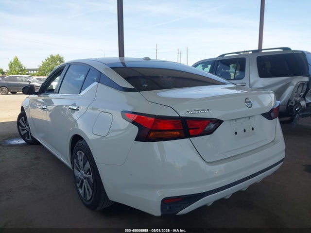 Nissan Altima S Fwd