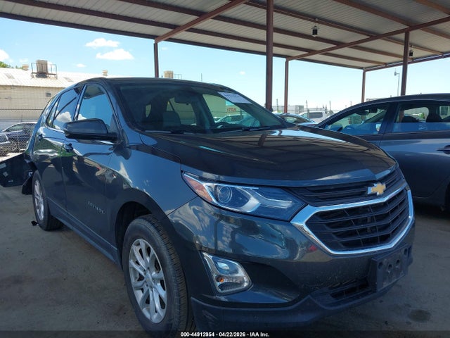 Salvage Chevrolet Equinox Image