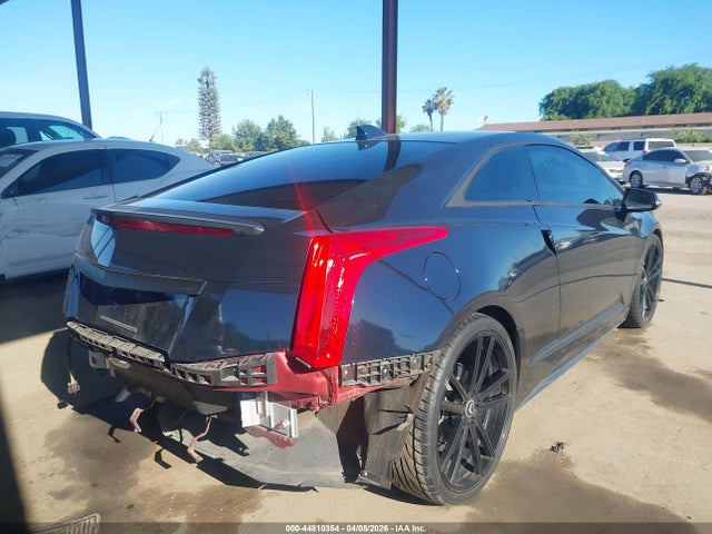 Cadillac ELR Standard