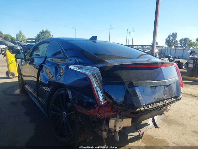 Cadillac ELR Standard
