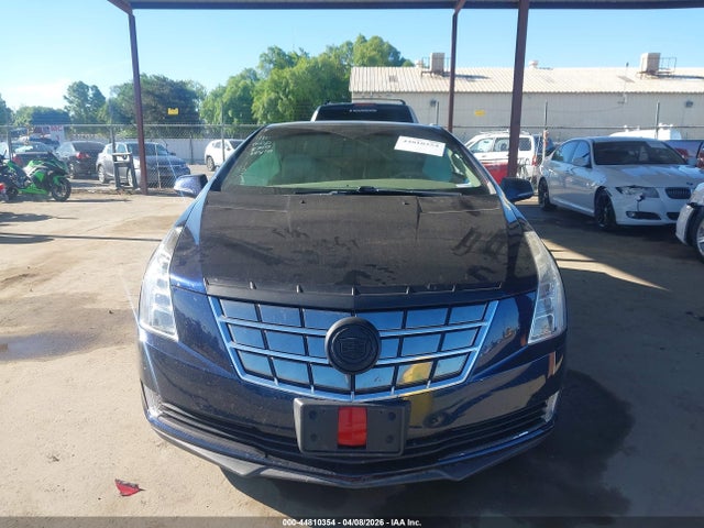 Cadillac ELR Standard