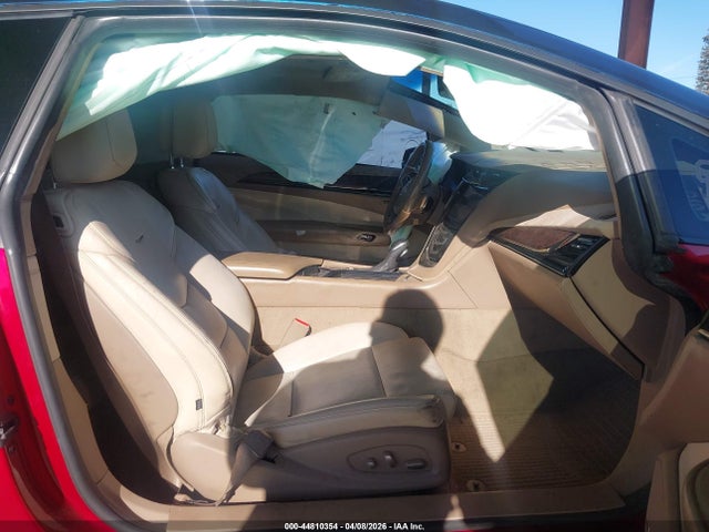 Cadillac ELR Standard
