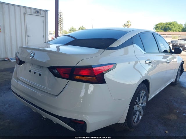 Nissan Altima S Fwd