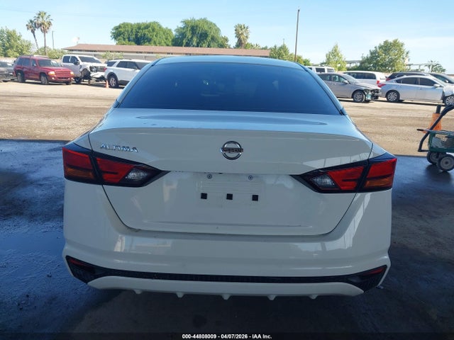 Nissan Altima S Fwd