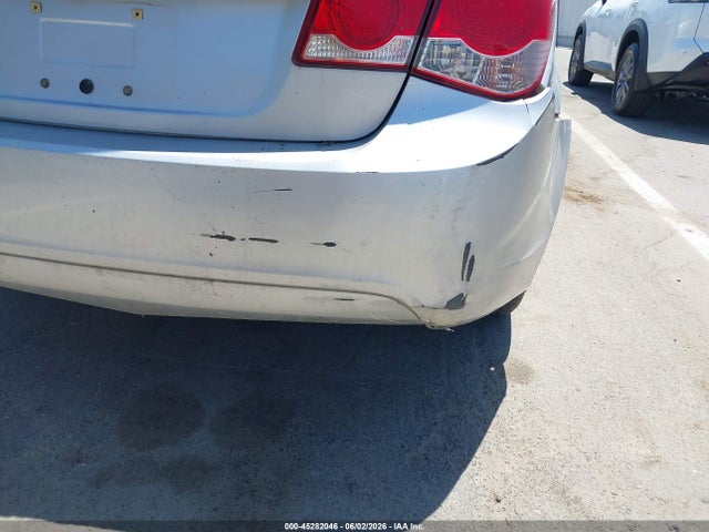 Chevrolet Cruze 1lt Auto