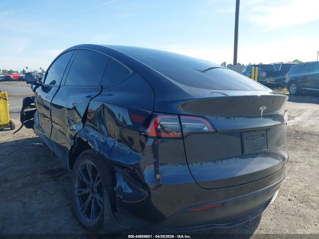 Tesla Model Y Long Range Dual Motor All-wheel Drive