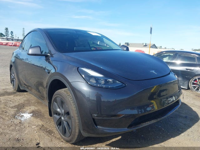 Salvage Tesla Model Y Image