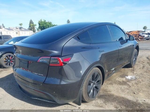 Tesla Model Y Long Range Dual Motor All-wheel Drive