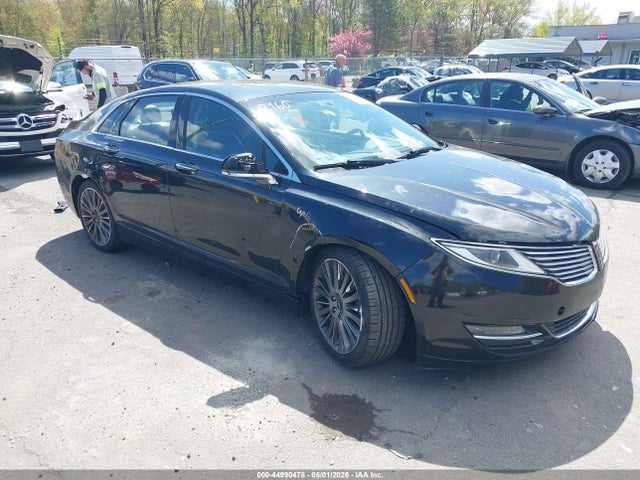 Salvage Lincoln MKZ Image