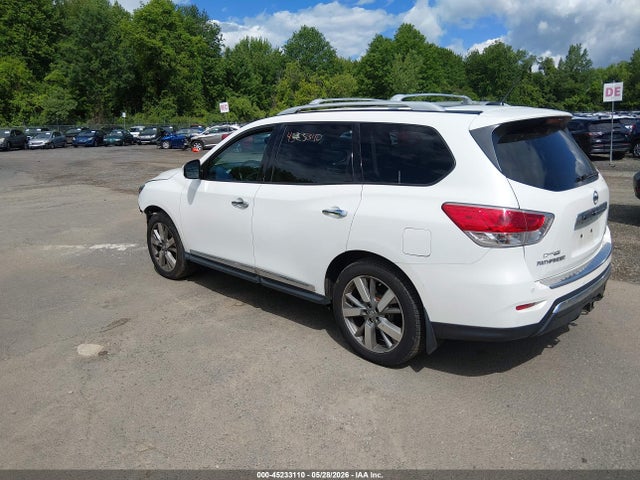 Nissan Pathfinder Platinum