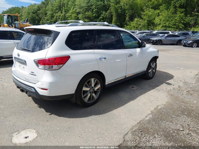 Nissan Pathfinder Platinum