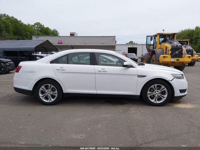 Ford Taurus Sel