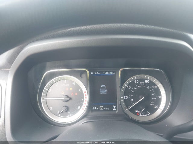 Nissan Titan S
