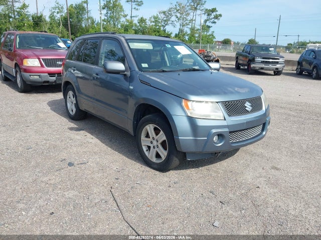 Salvage Suzuki Grand Vitara Image