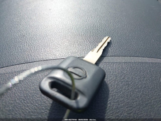 Nissan Versa 1.6 S+