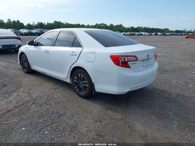 Toyota Camry Le