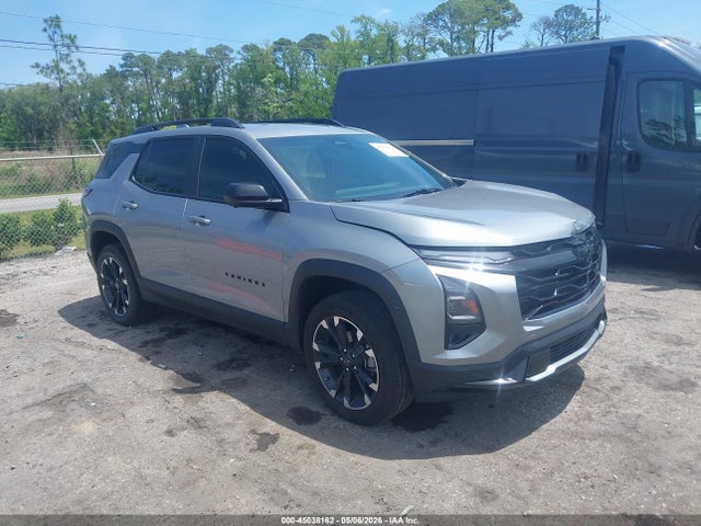 Salvage Chevrolet Equinox Image