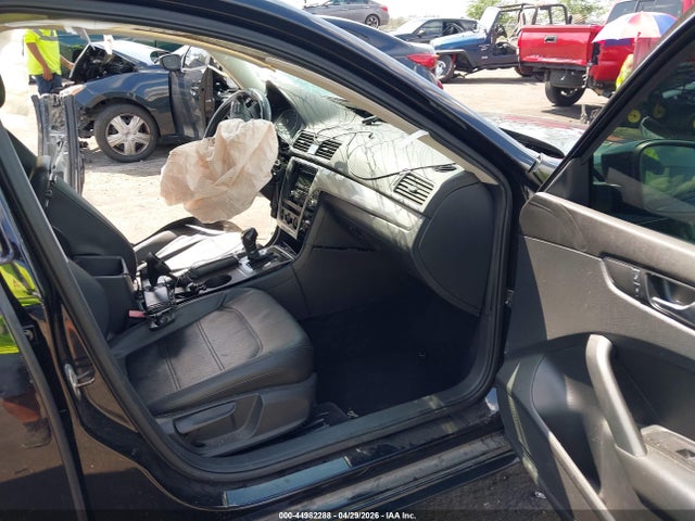 Volkswagen Passat 2.5l Wolfsburg Edition