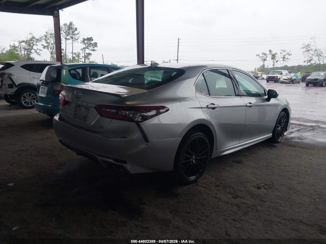 Toyota Camry Xse
