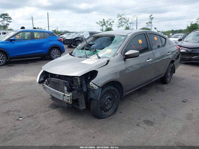 Nissan Versa 1.6 Sv