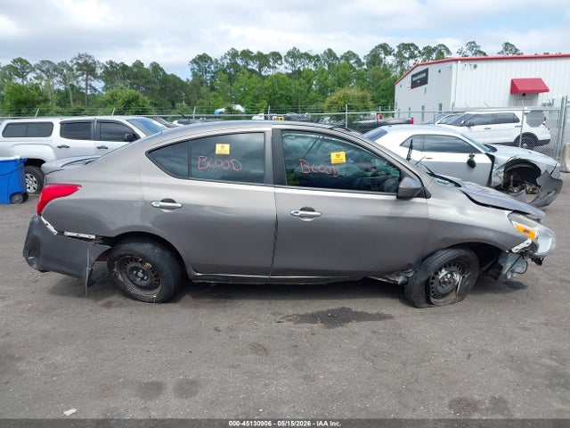 Nissan Versa 1.6 Sv