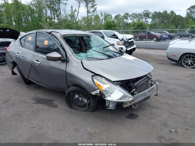 Nissan Versa 1.6 Sv