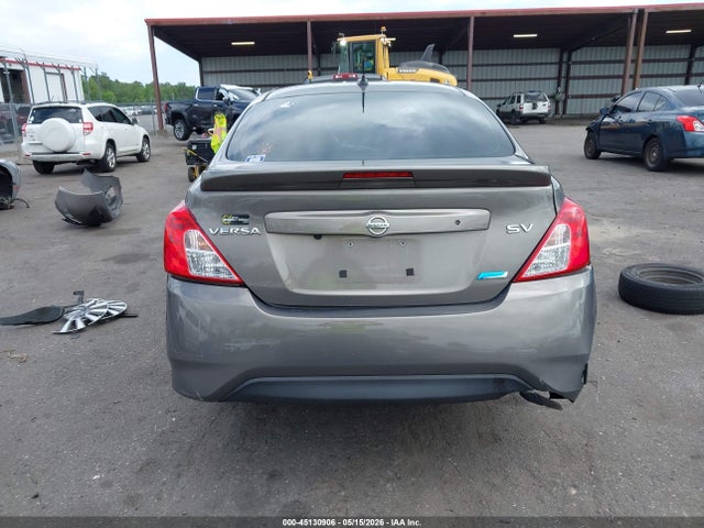Nissan Versa 1.6 Sv